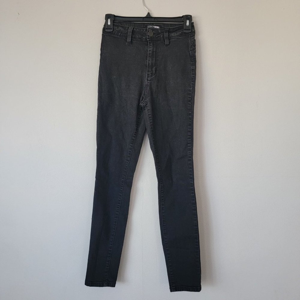 Fashion Nova Skinny Jeans Black Size 5